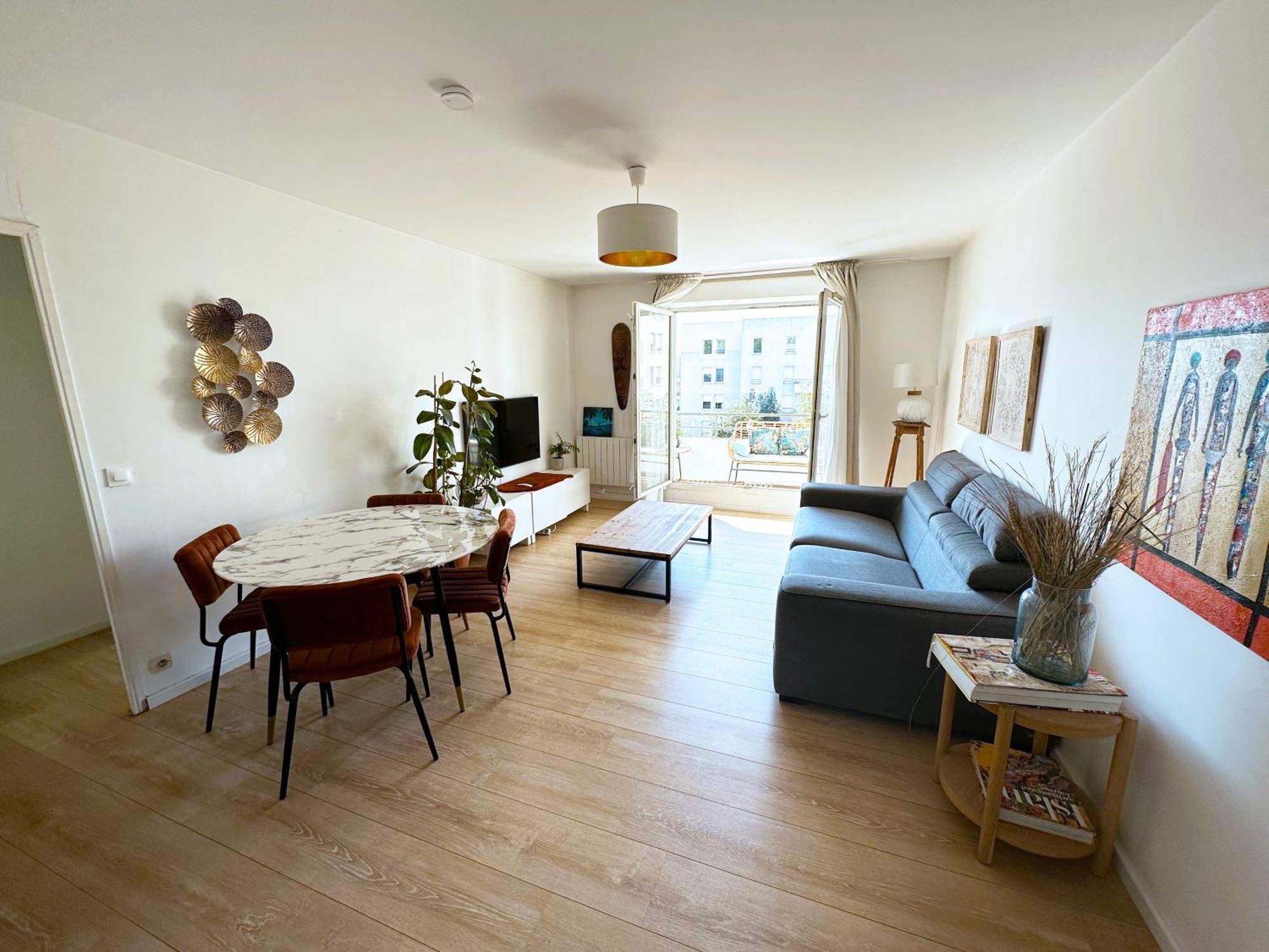 Apartment Charme Et Douceur By Uta House