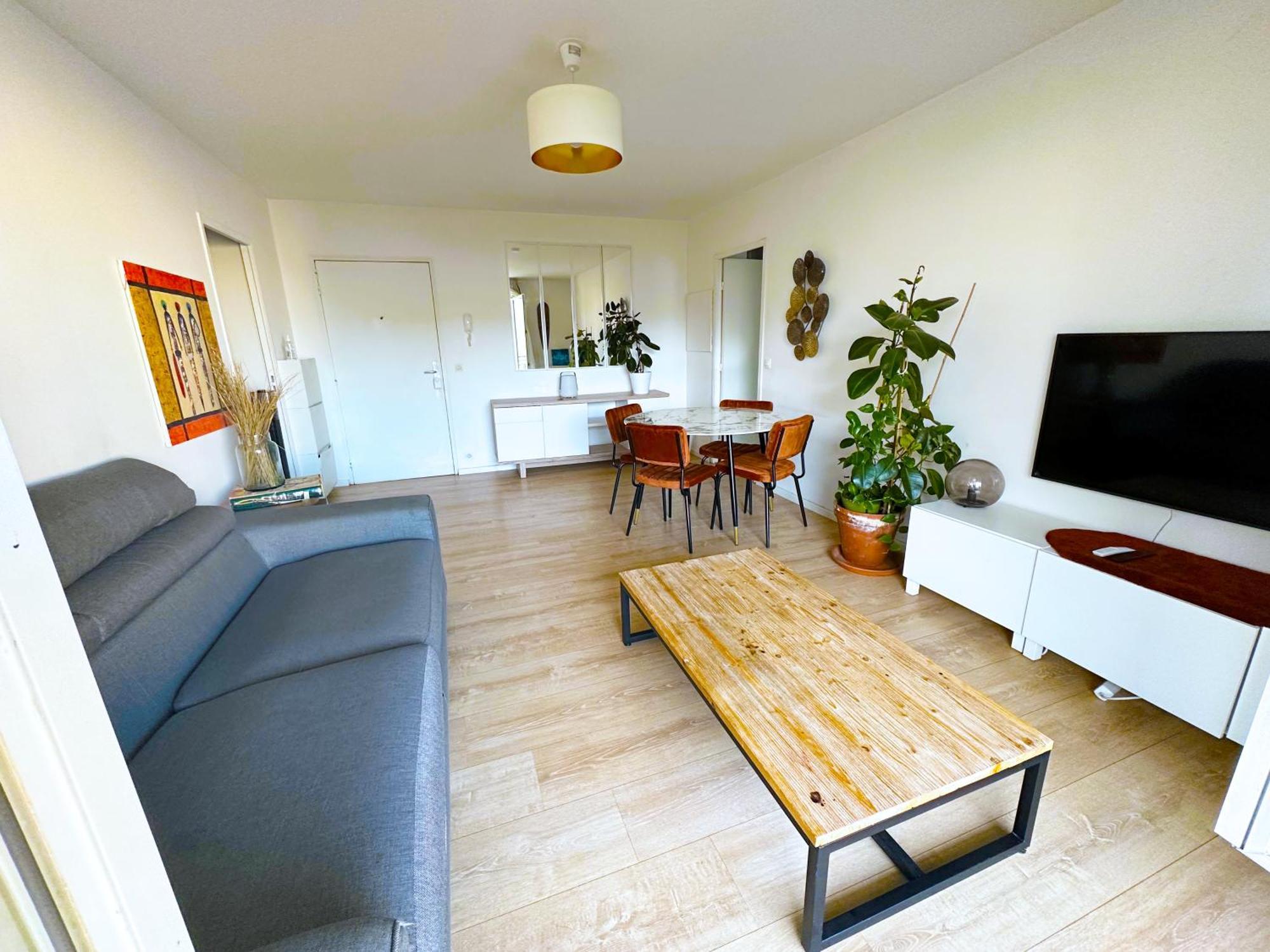 Apartment Charme Et Douceur By Uta House